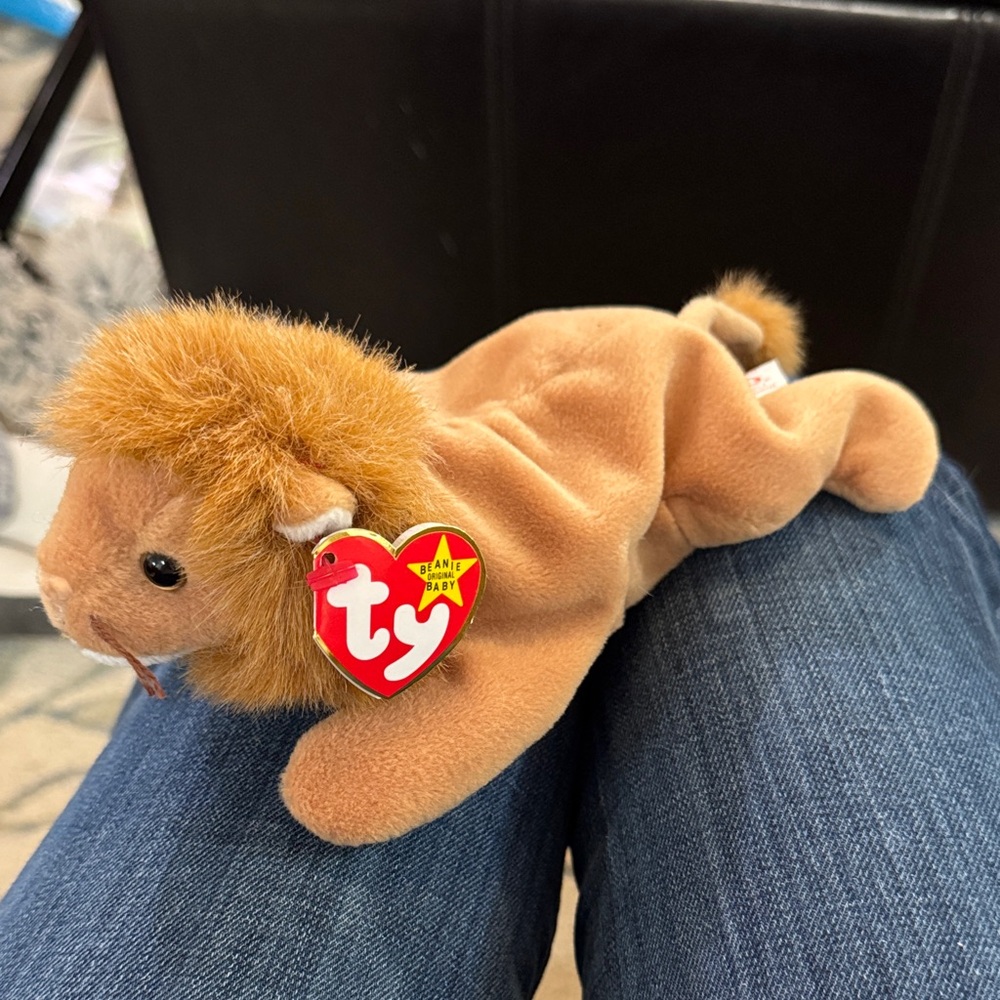 Ty Roary Beanie Babies Tan Lion Plush
